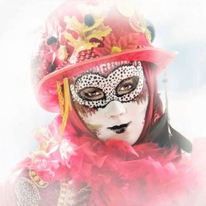 Voir le détail de cette oeuvre: Chamane